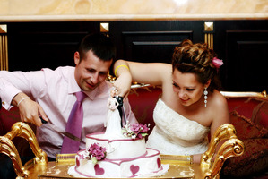 Свадебный торт и каравай